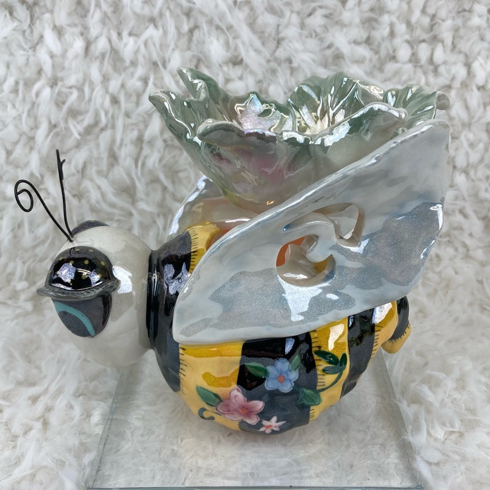 A.F.D. 2002 Whimsical Bumblebee Wax Melt Burner